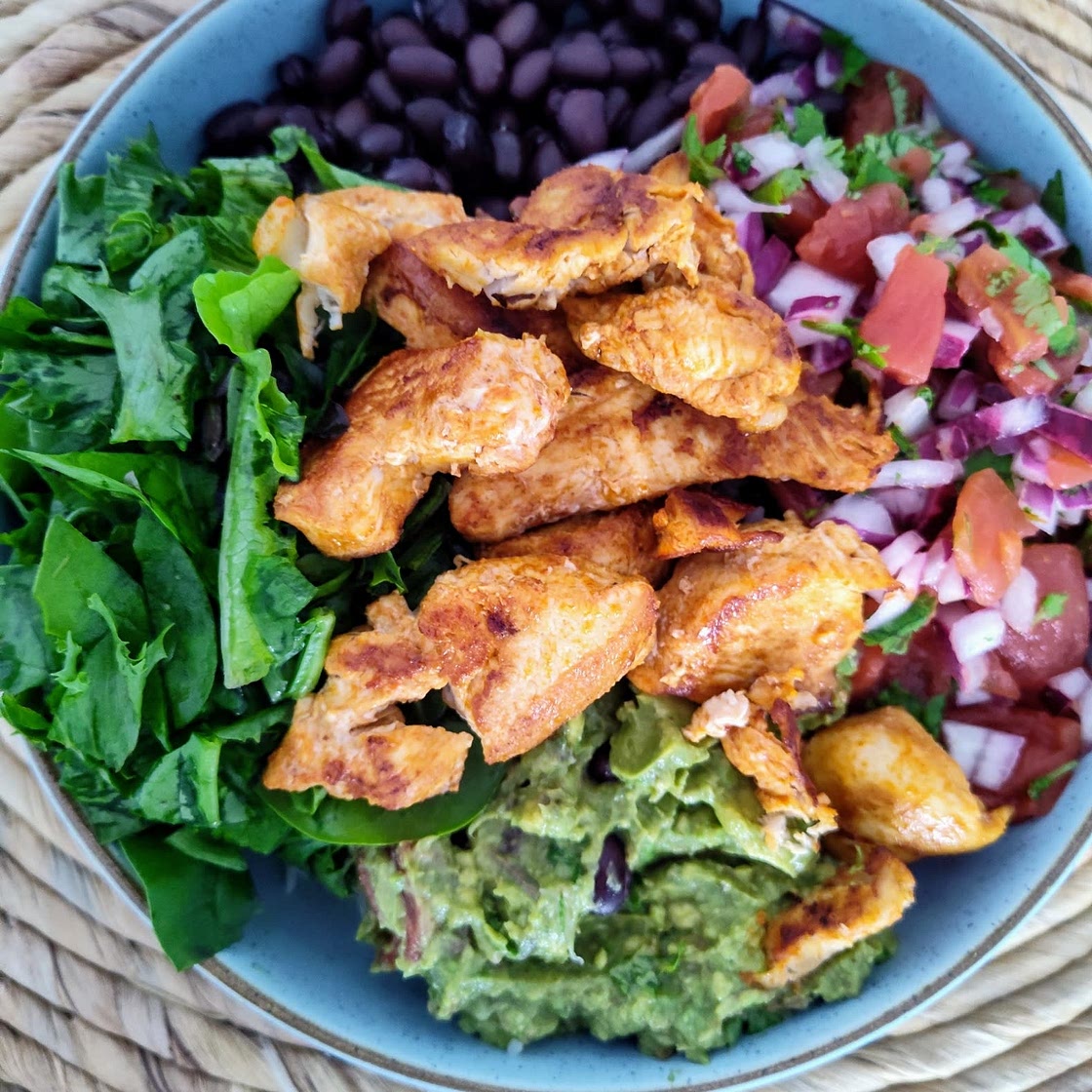 Burrito bowl aux crevettes grillées