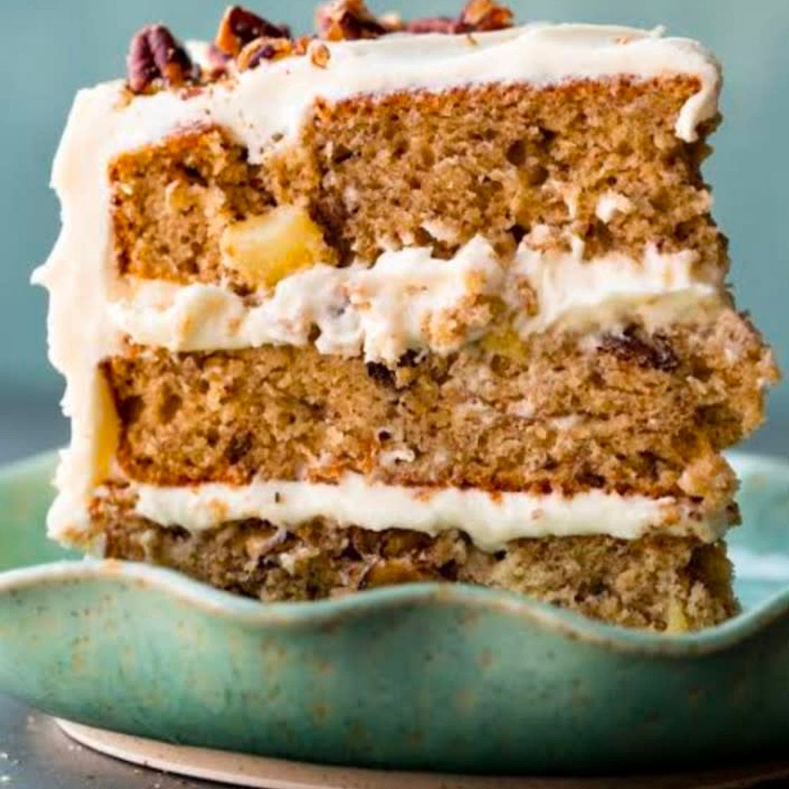 HUMMING BIRD CAKE