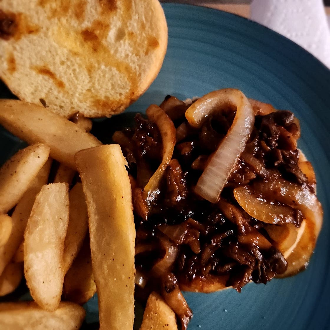 BBQ Pulled Mushrooms (Best Ever Vegan Pulled Pork!)