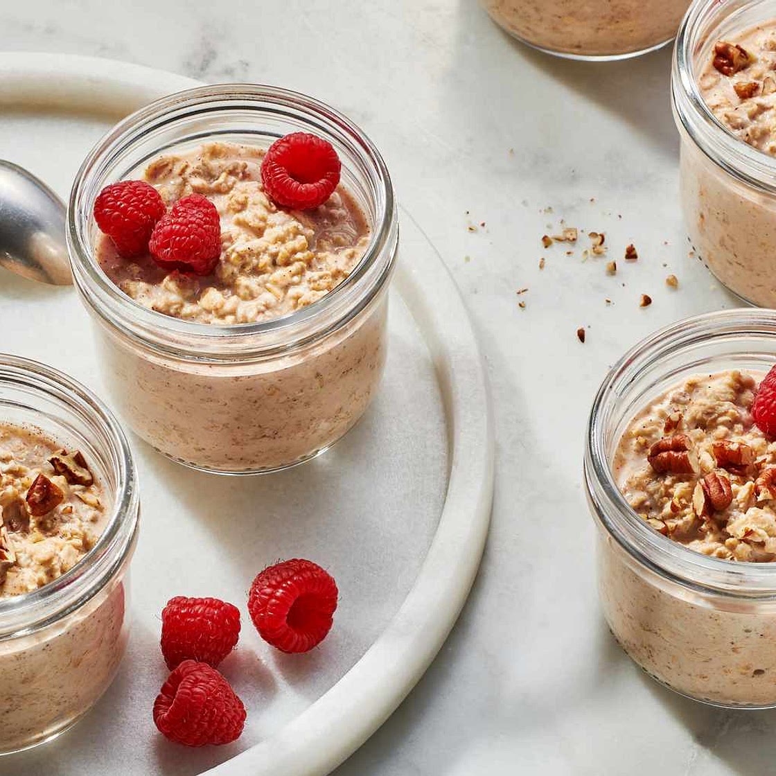 Cinnamon-Roll Overnight Oats