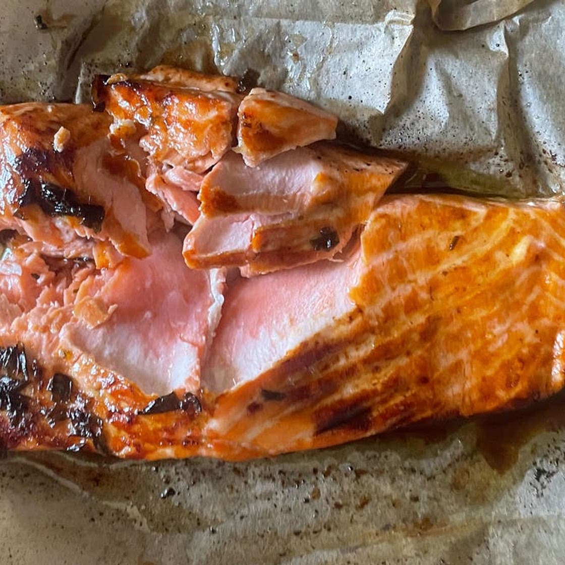 My Favorite Recipe of the Year Is This 10-Minute Air Fryer Salmo