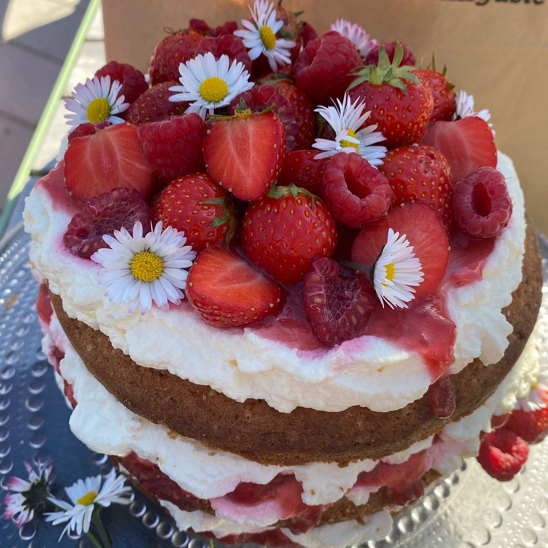 Victoria Sponge Cake