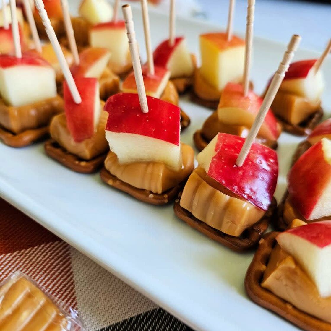Caramel Apple Pretzel Bites