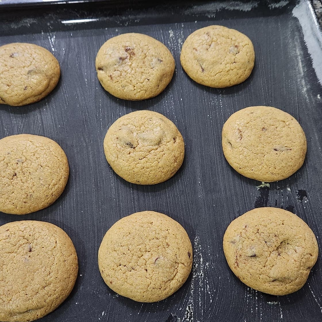 Chewy Chocolate Chip Cookies
