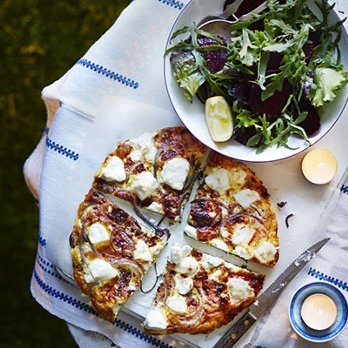 Goat’s cheese & caramelised onion frittata with a lemony salad