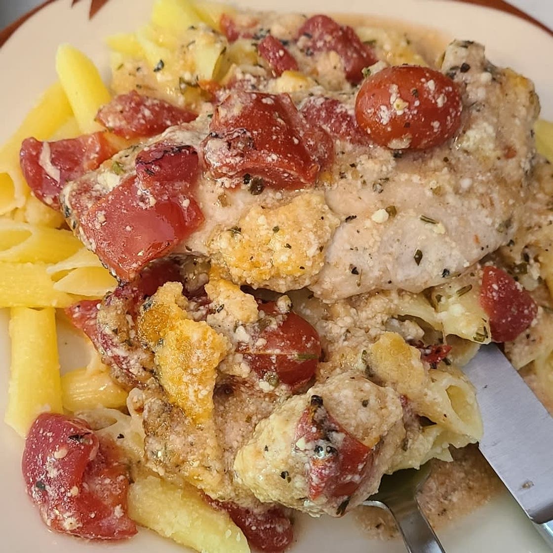 Crockpot or Instant Pot Tuscan Chicken
