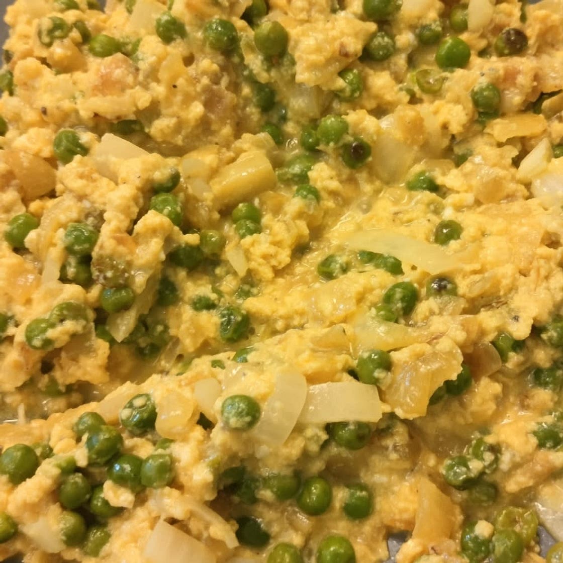 Cheesy scrambled eggs