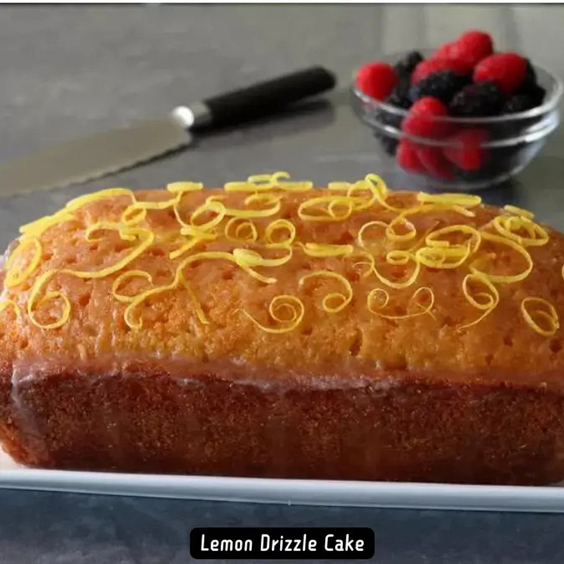 Easy and Delicious Lemon Drizzle Cake Recipe