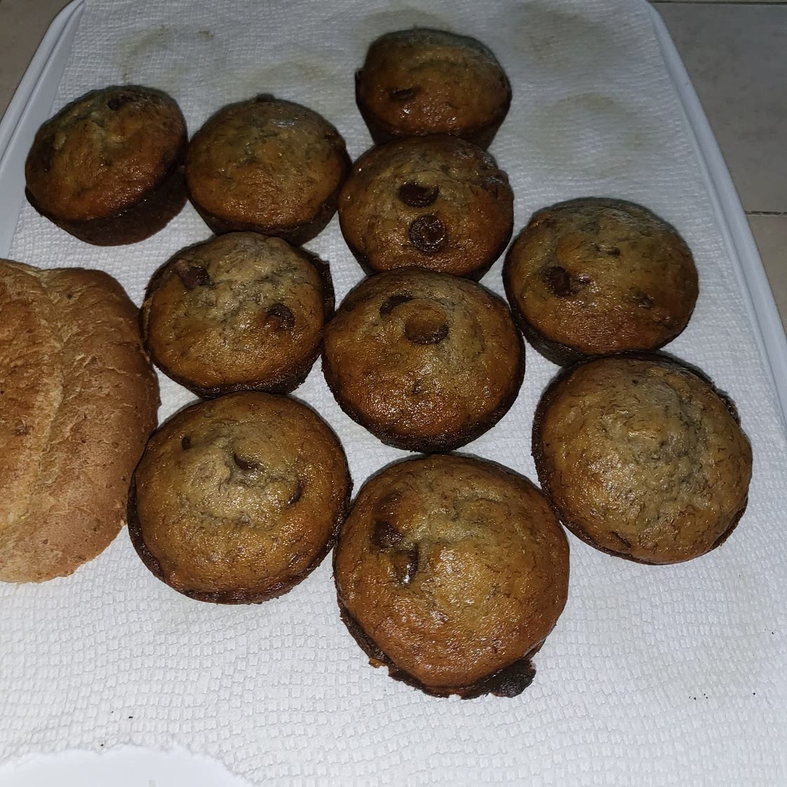 Perfect Banana Chocolate Chip Muffins! Fluffy & Moist!