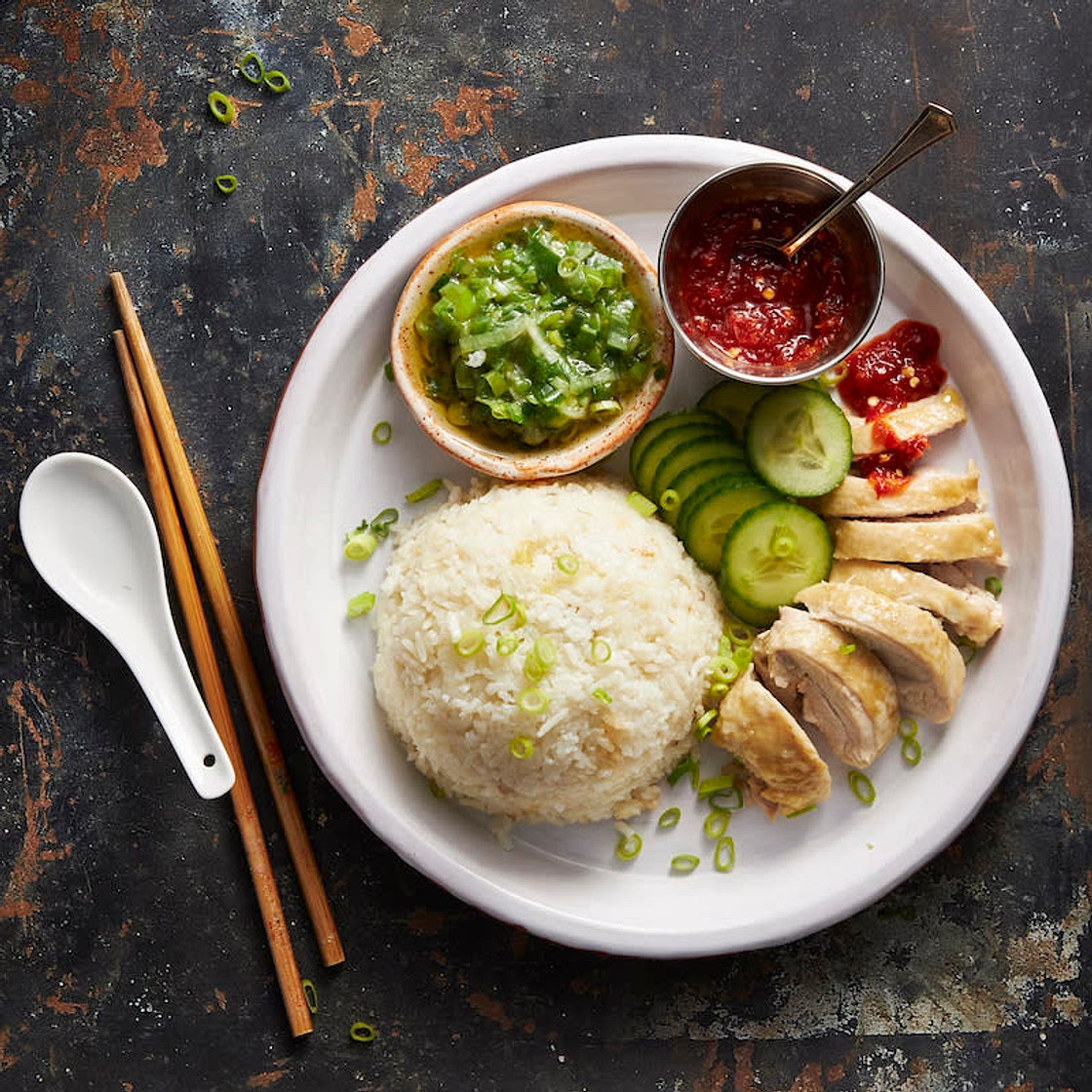 Easy One-Pot Hainanese Chicken Rice