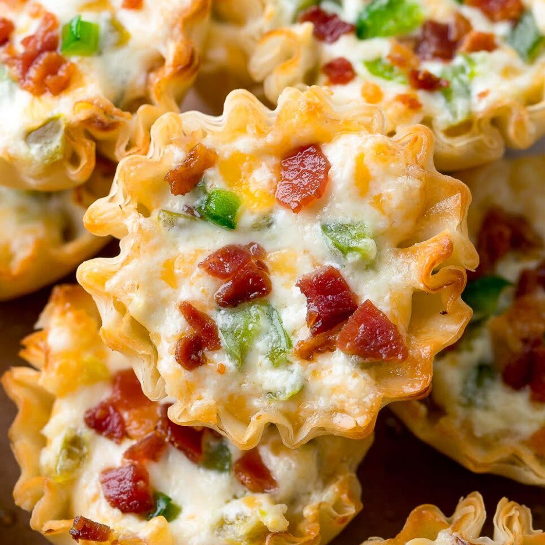 Cheesy jalapeno poppers bites