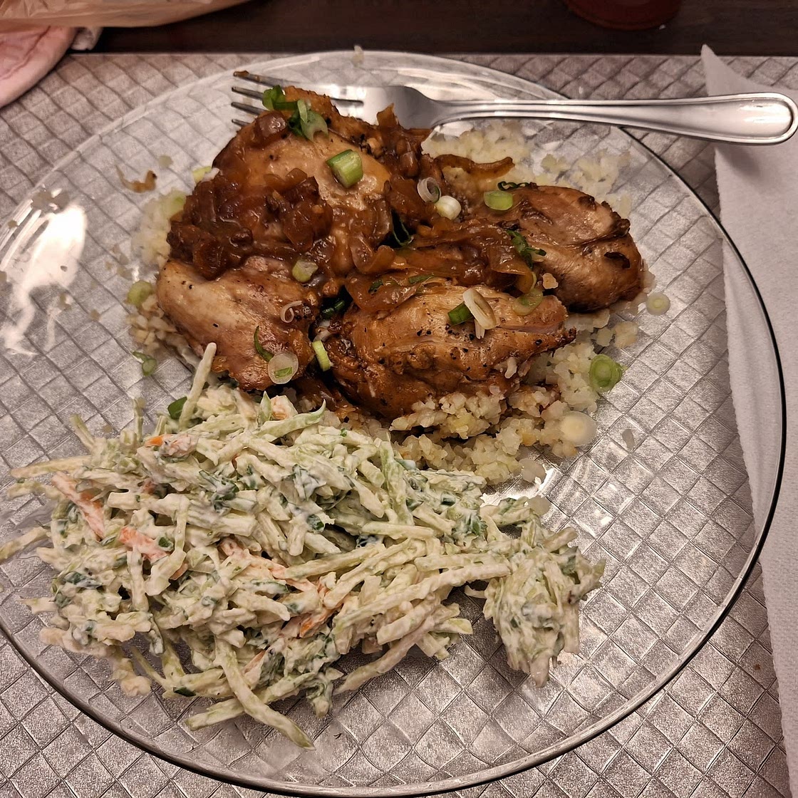 Lime Cilantro Broccoli Slaw