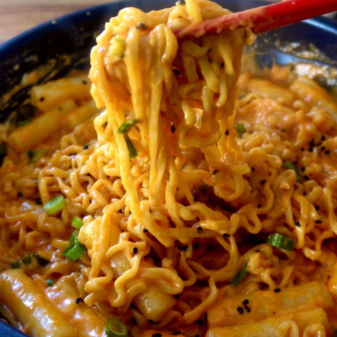 Buldak Carbonara