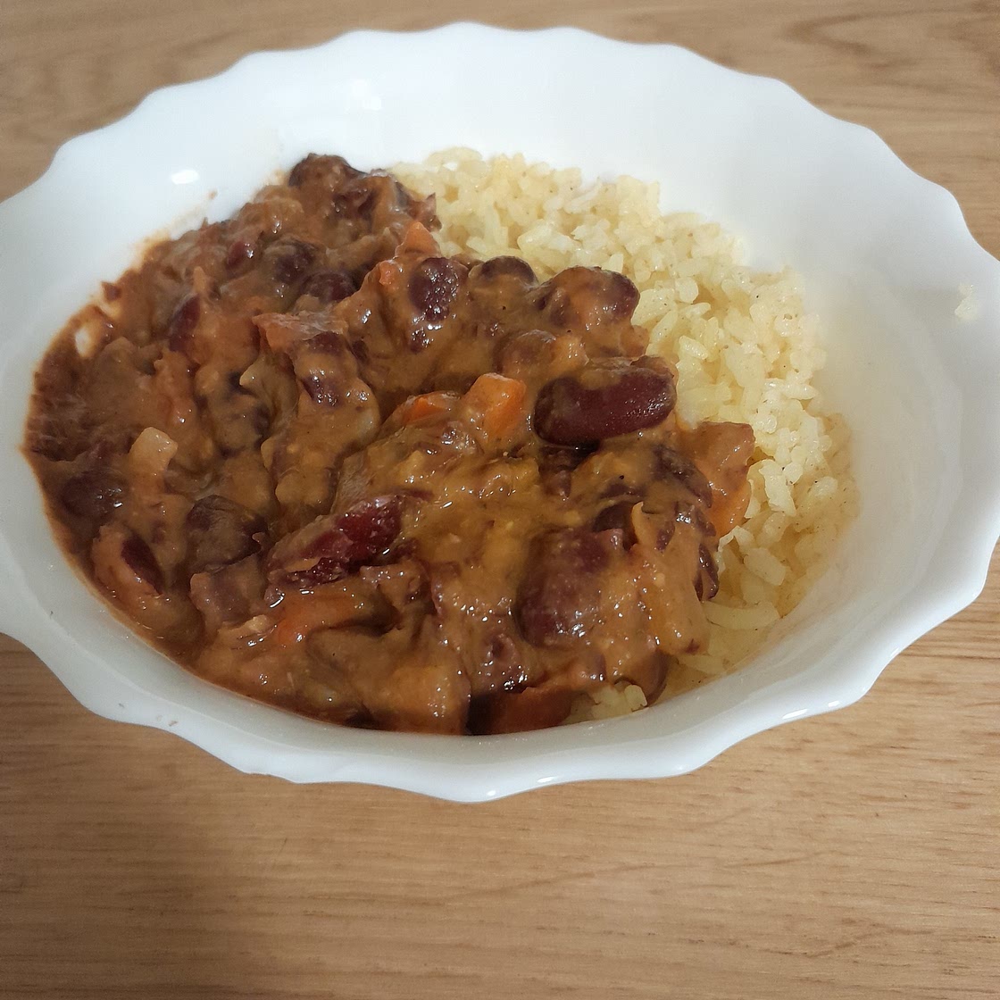 Thick red beans stew