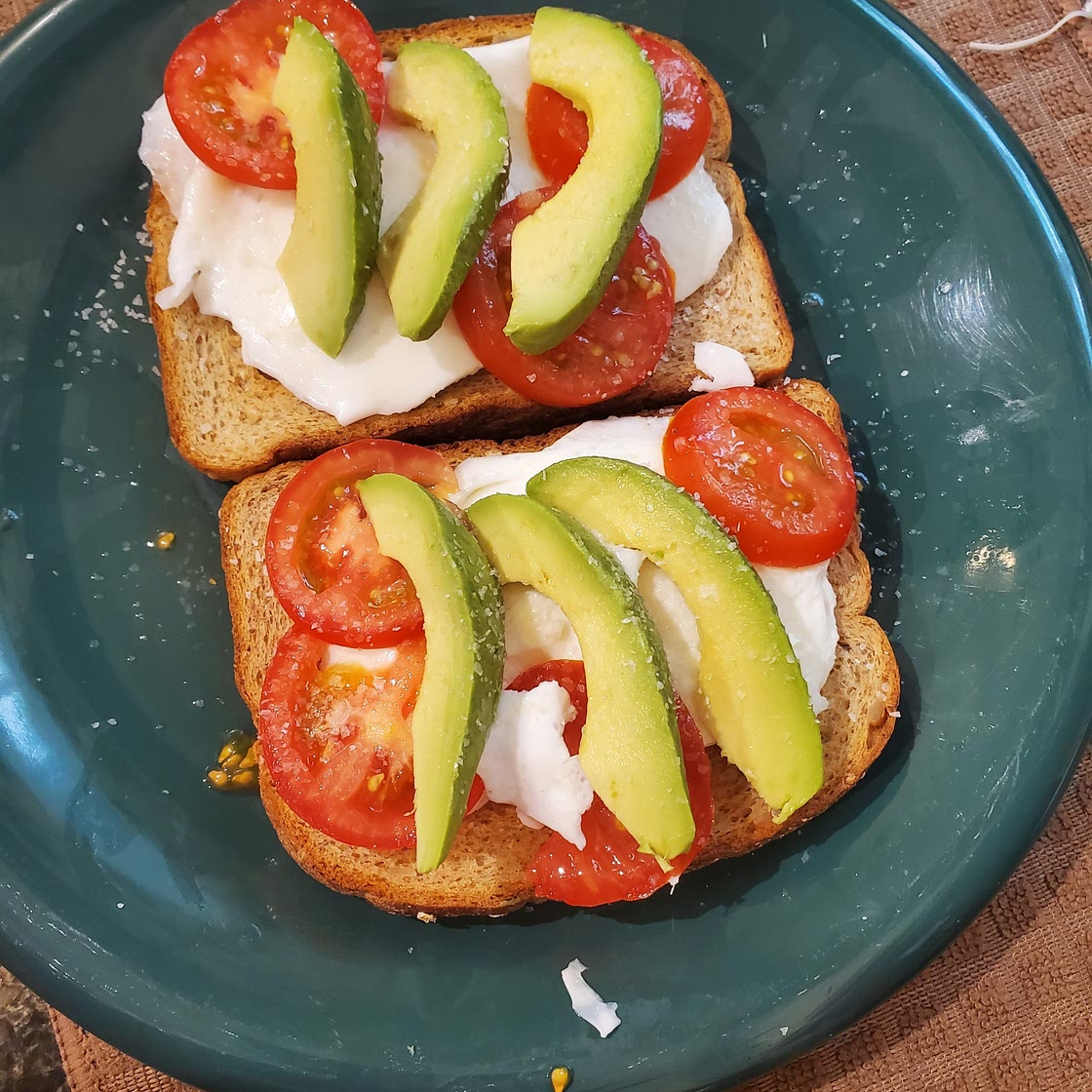 Whole Grain Toast with Poached Eggs and Avocado