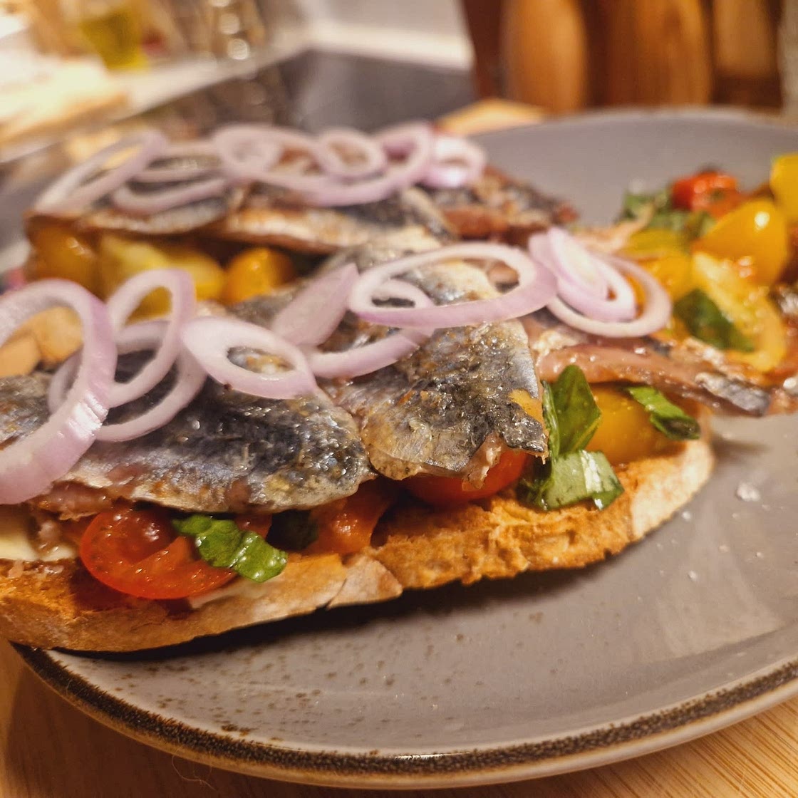 Sardine Toasts With Tomato and Sweet Onion