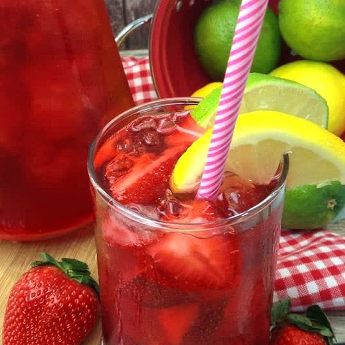 Southern Strawberry Sweet Tea!
