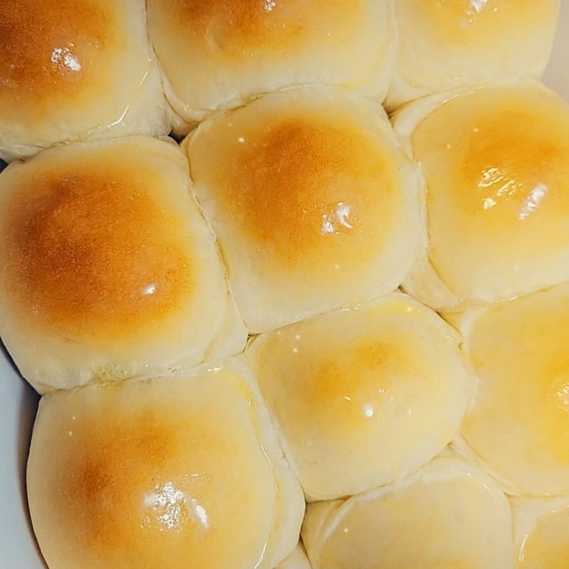 Fluffy Bread Machine Rolls