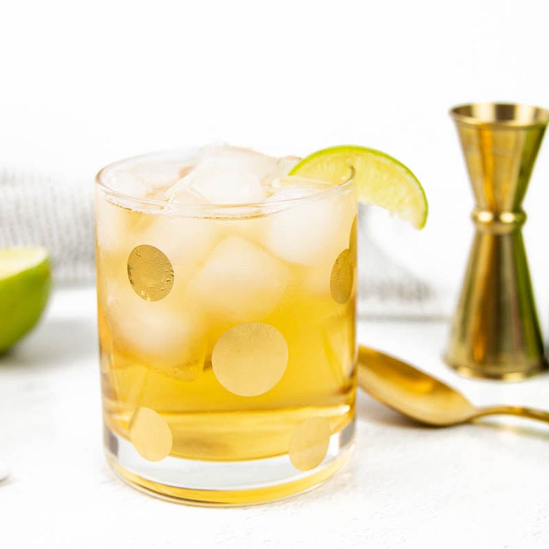 Whiskey Ginger Cocktail
