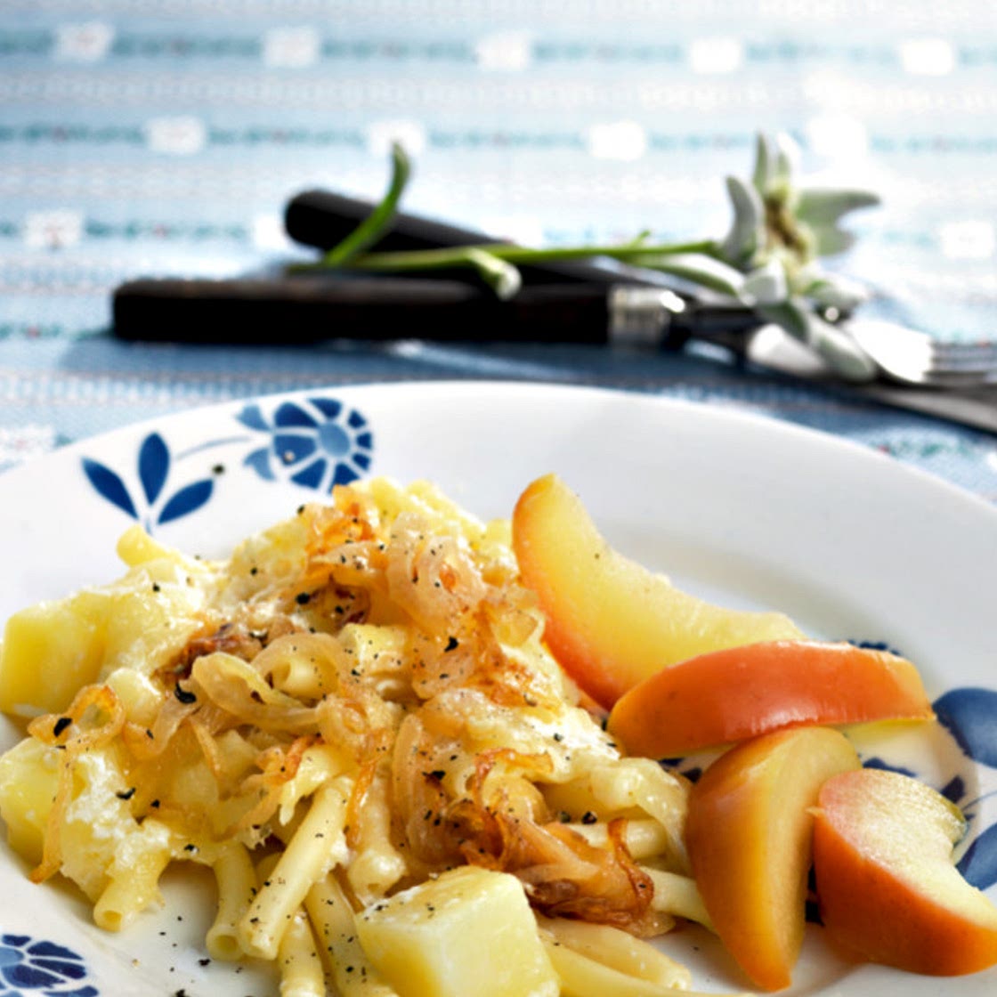 Betty Bossi, Rezept, Älpermagronen mit Apfelschnitzel