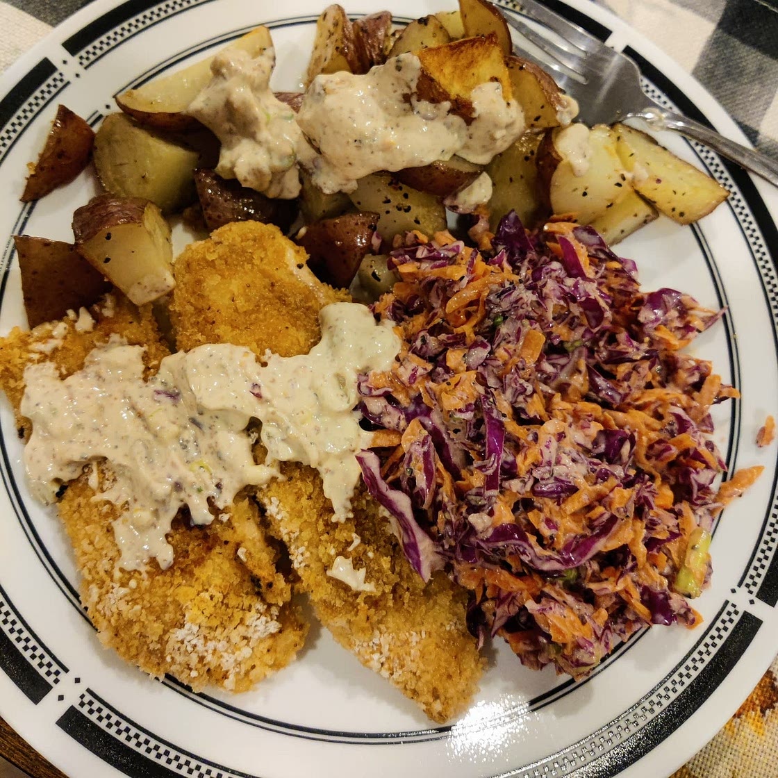 Louisiana-Style Tilapia with Potato Wedges, Red Cabbage Slaw & Spicy Remoulade