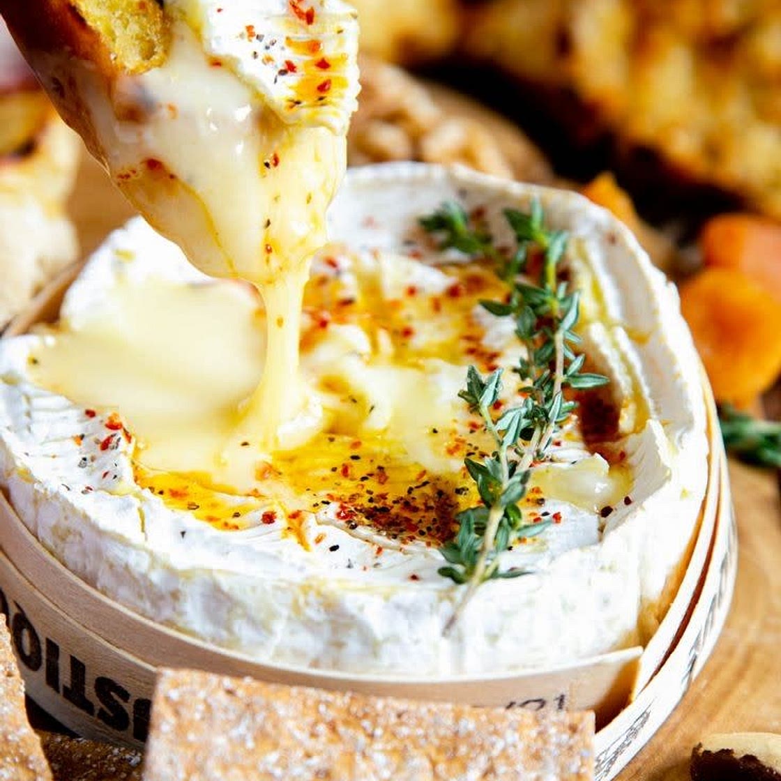 Lazy Kaasfondue met Mediteraanse Salsa 🧀🤤