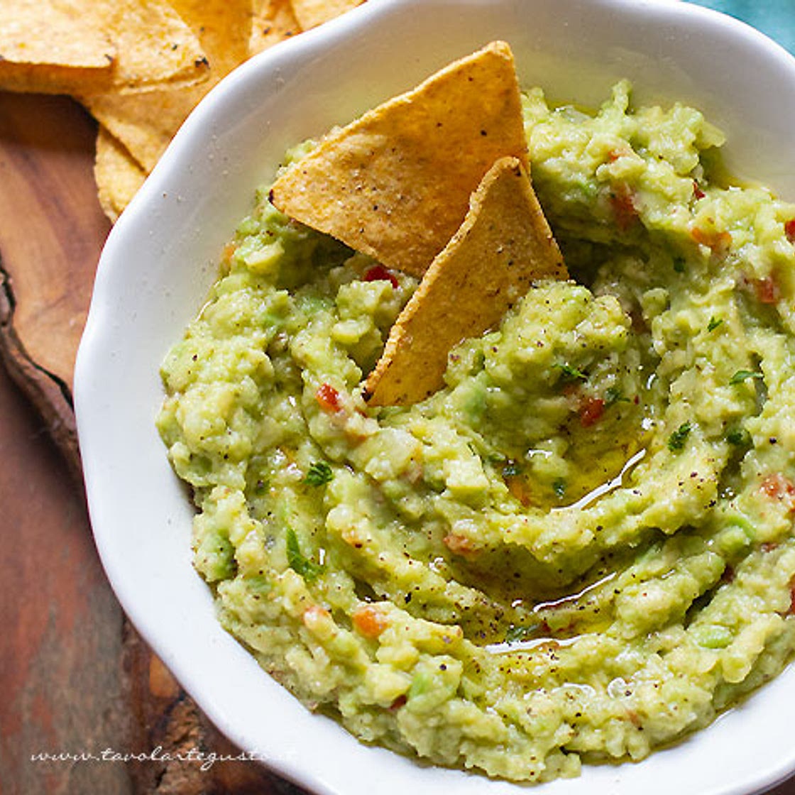 Guacamole: la Ricetta originale della salsa guacamole messicana
