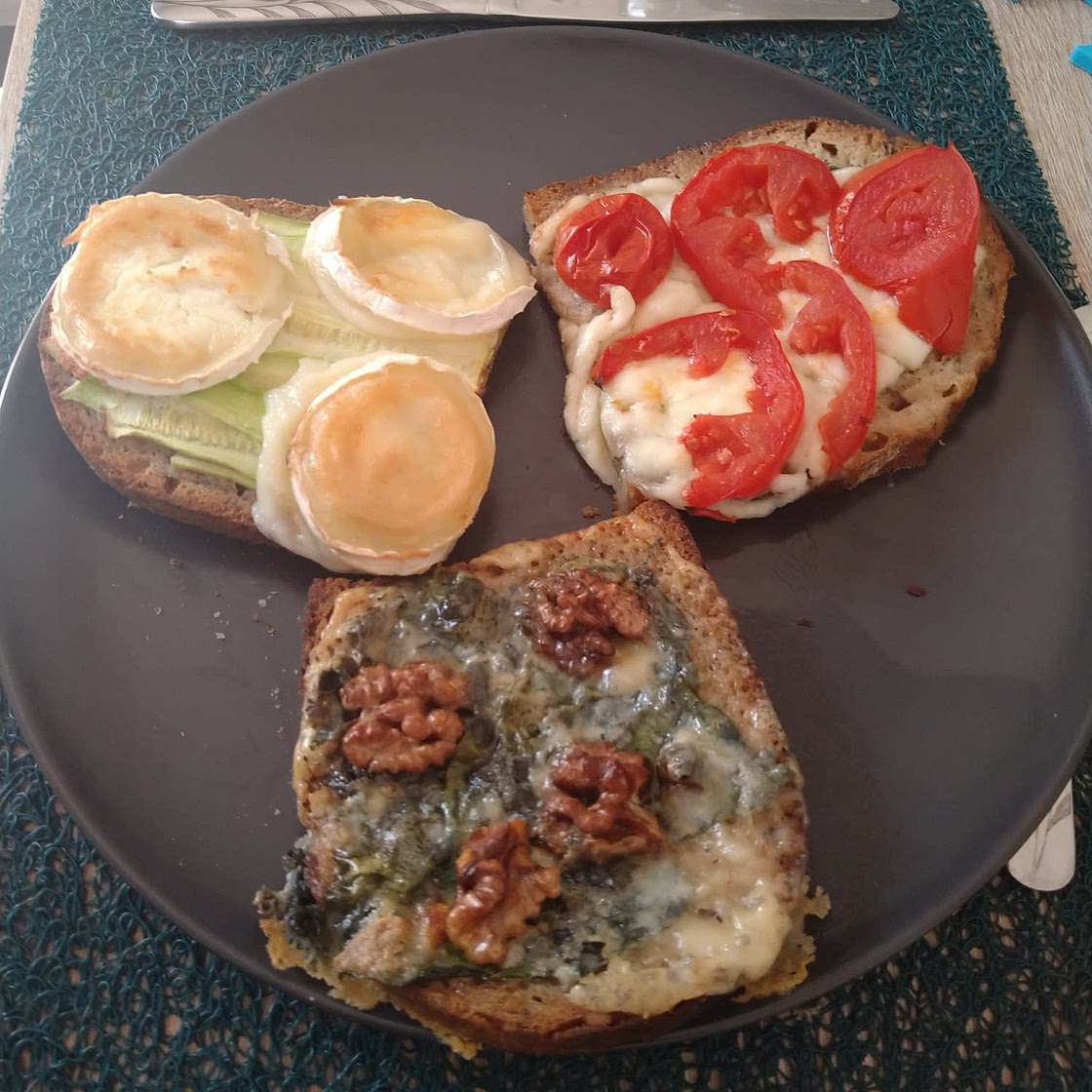 Tartine Chaude
Fromage et Légumes