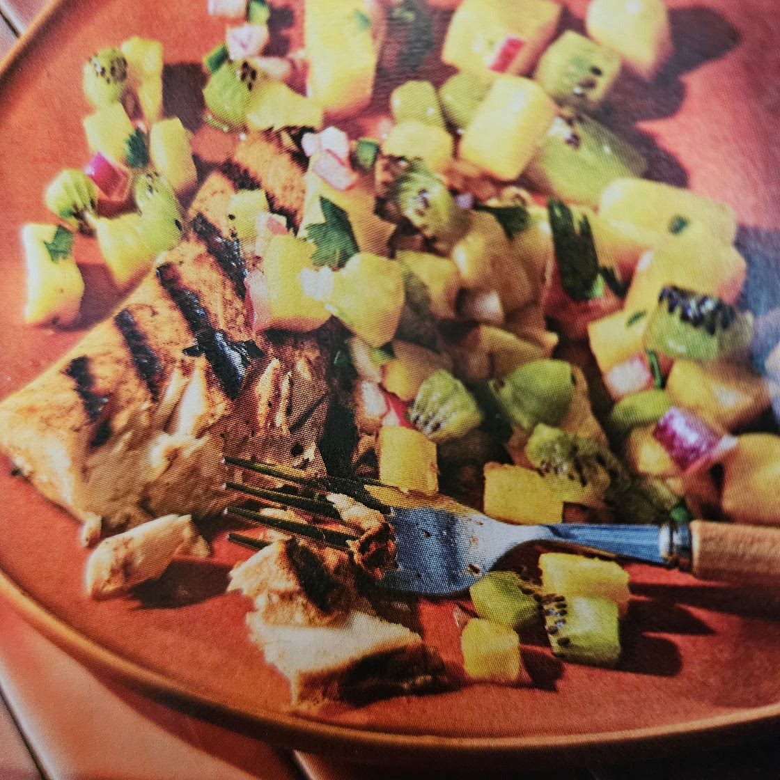 Mahi-Mahi with Tropical Fruit Salsa
