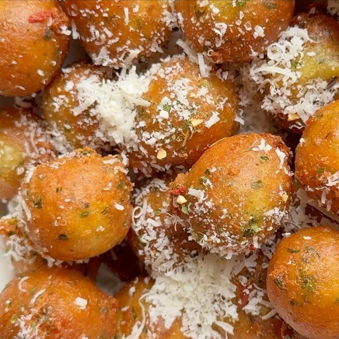 CRISPY POTATO BALLS