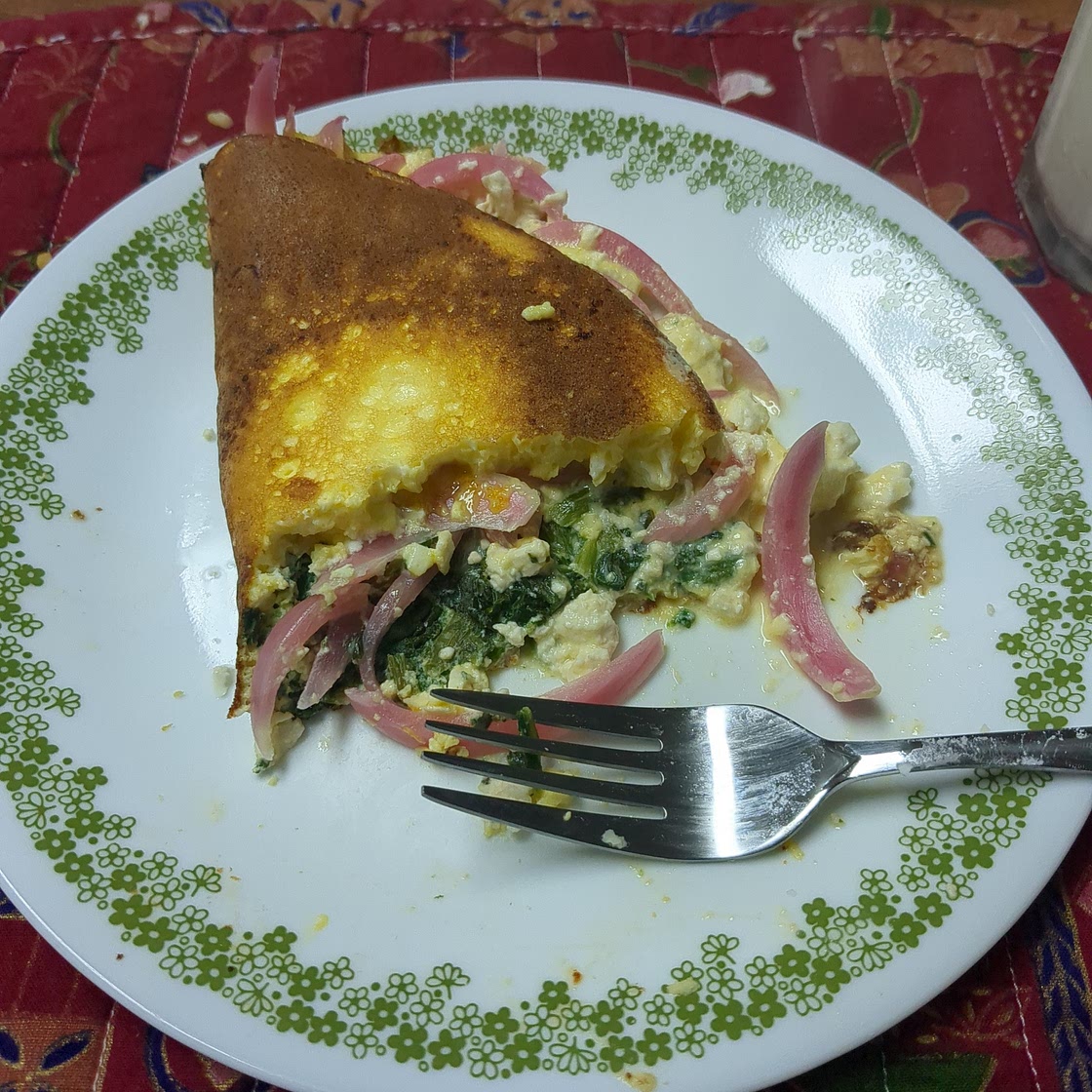 Feta, spinach and pickled onion omelette