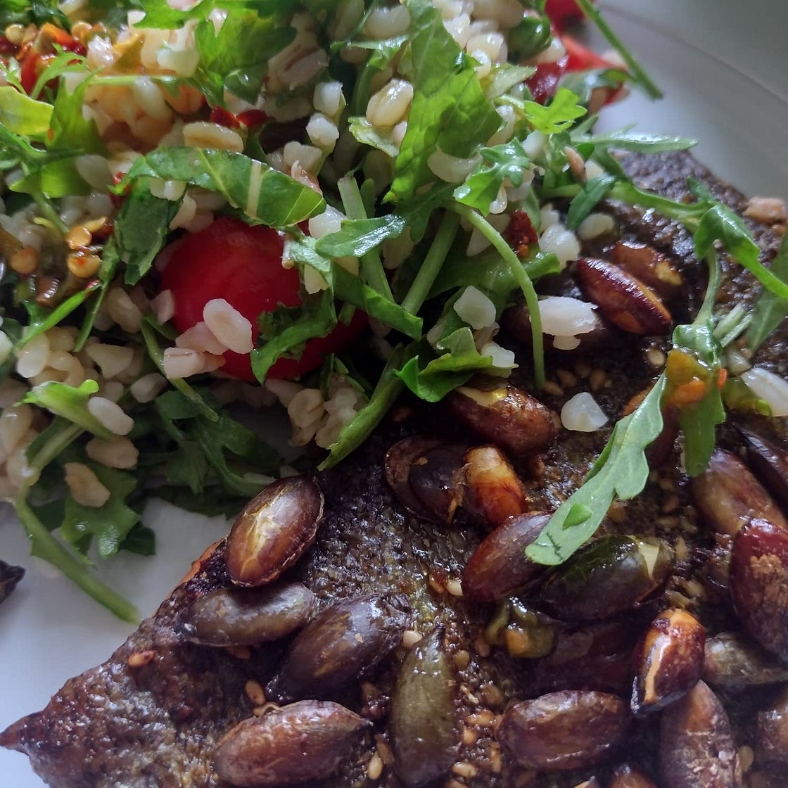 Lemon & Zahtar Salmon
with a Herby Bulgur Salad and Harissa Dressing