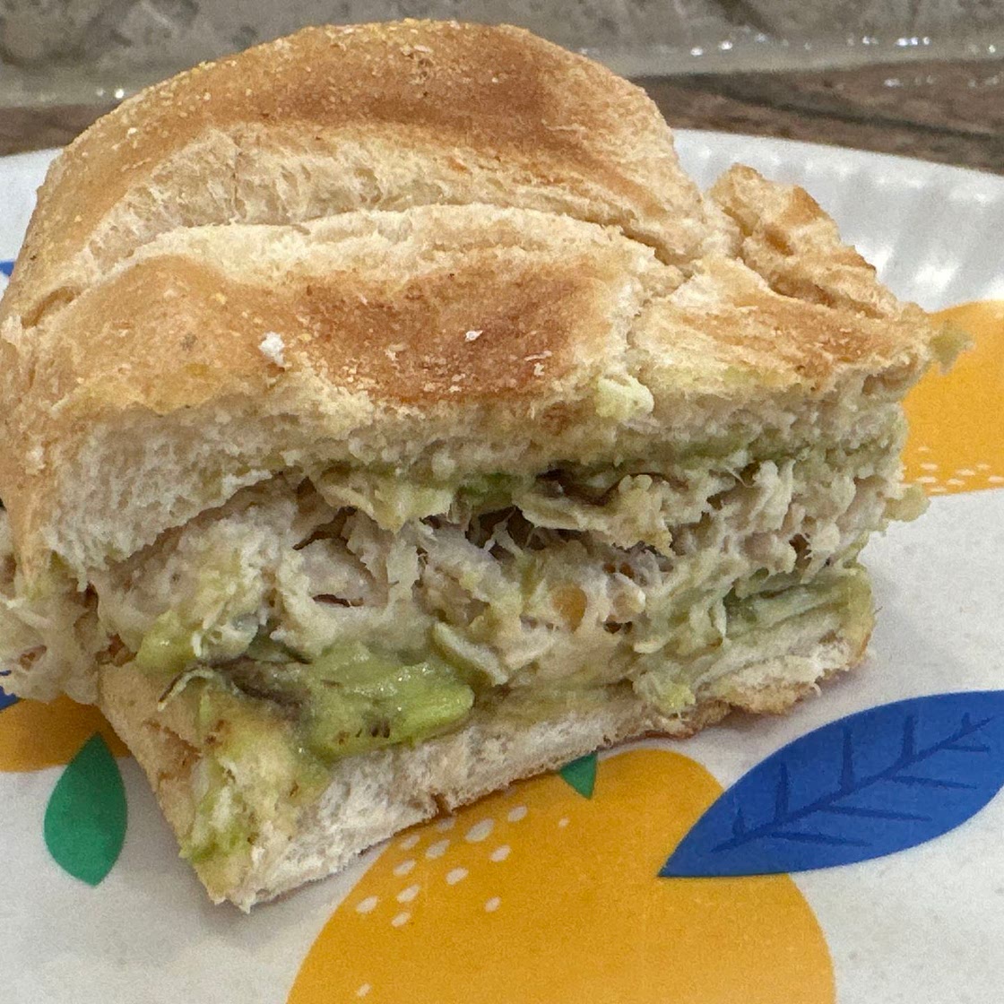 Cheesy avocado chicken sandwich 