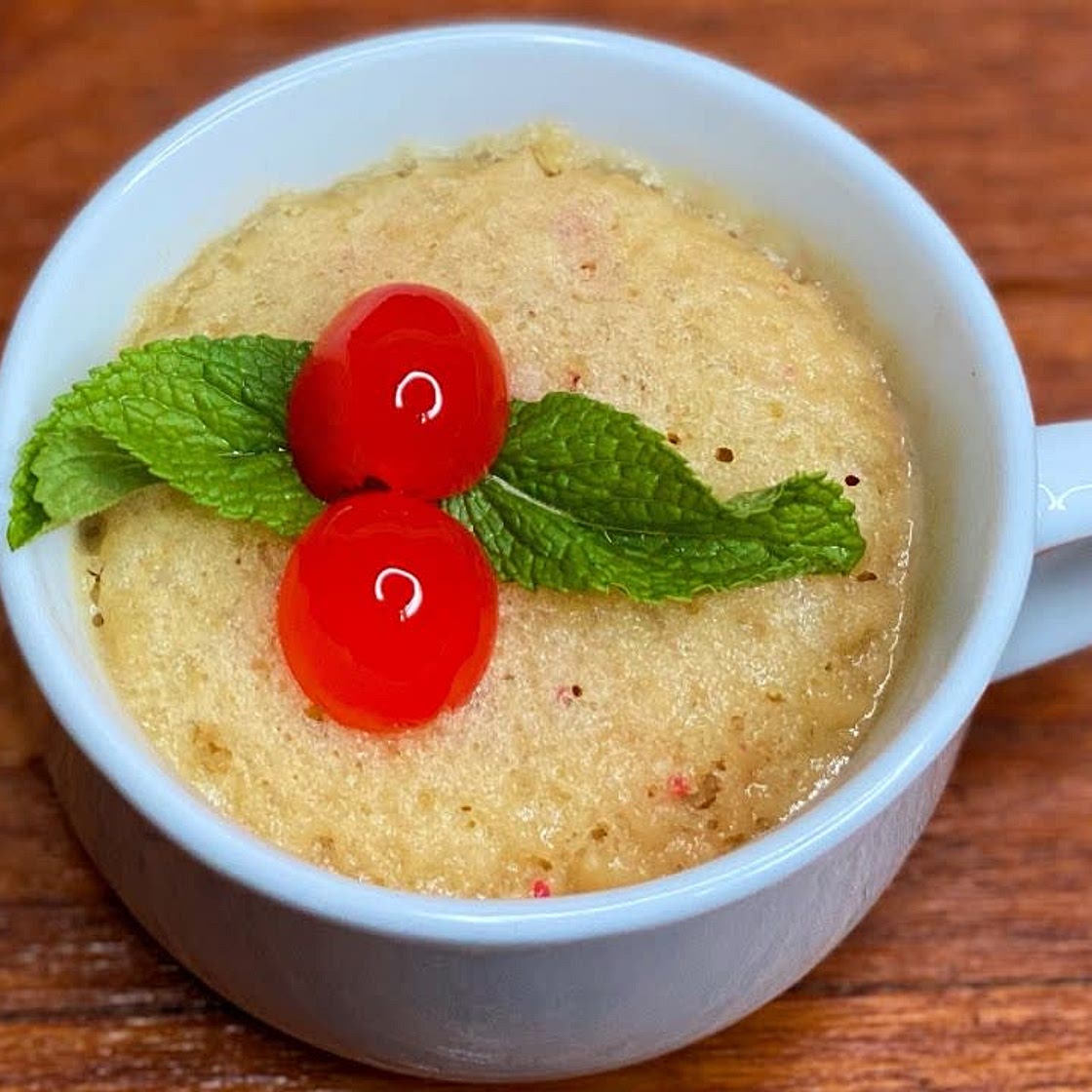 Single-Serve Cherry-Vanilla Cupcake