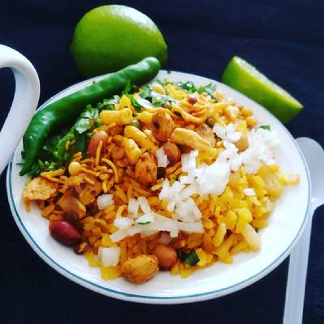 कान्दा पोहा (kanda poha recipe in hindi)