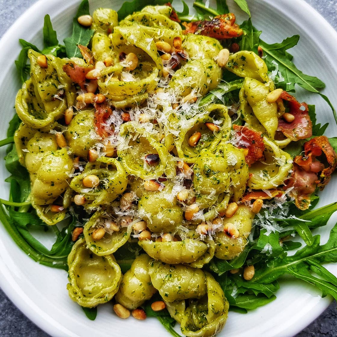 Tortellini met pesto