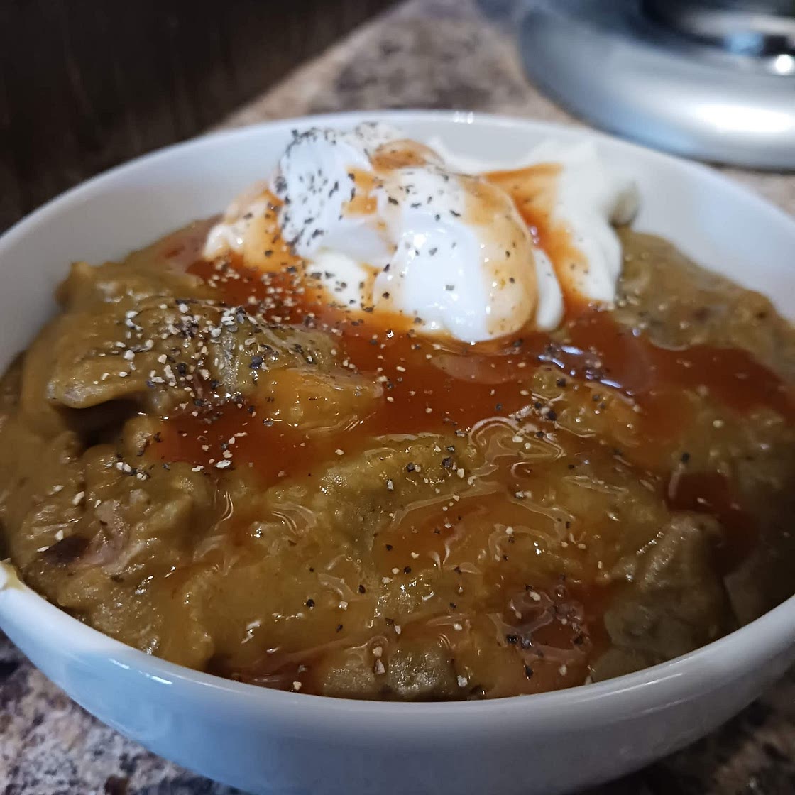 Slow Cooker Split Pea Soup with Ham Hock
