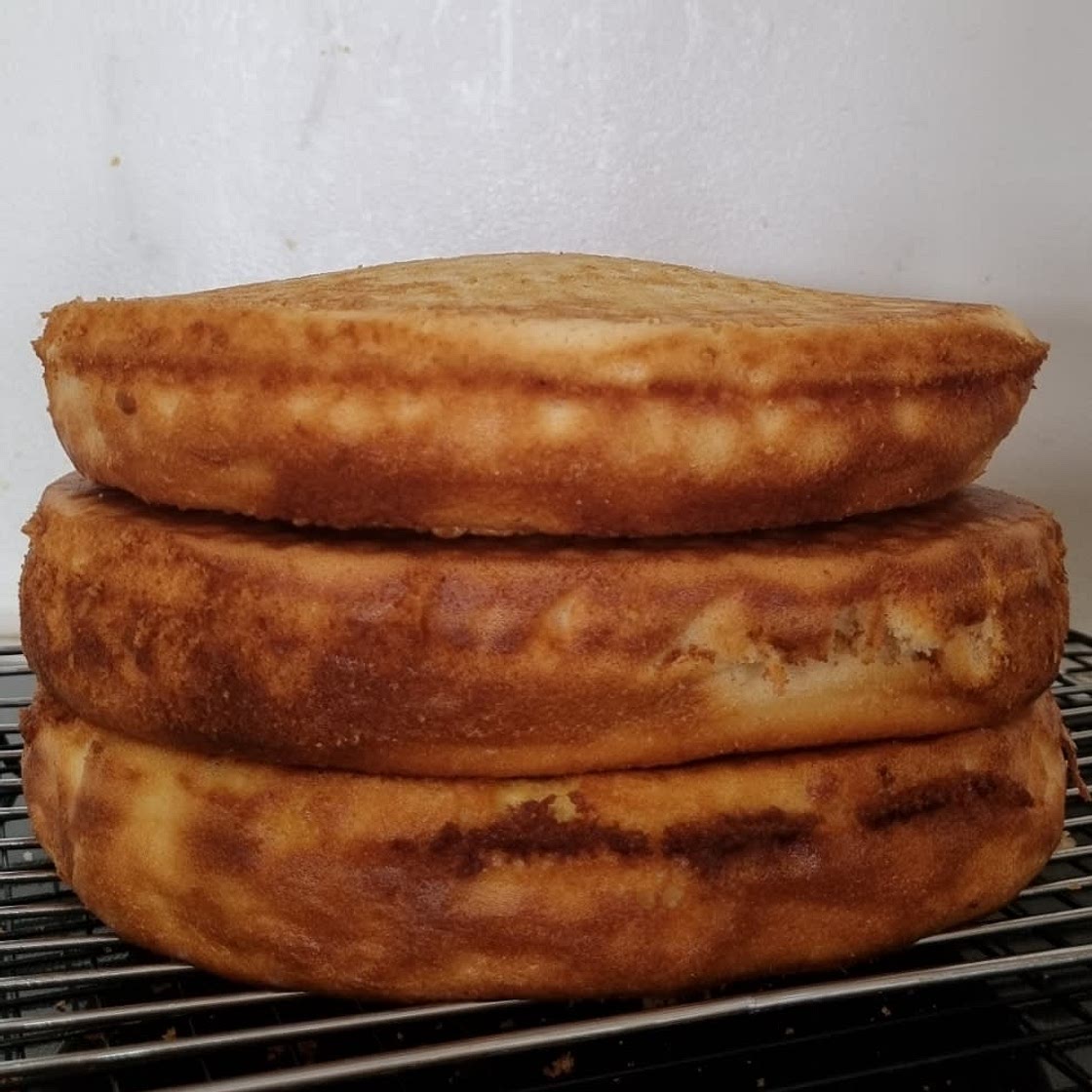 My best Vanilla Cake - stays moist 4 days!