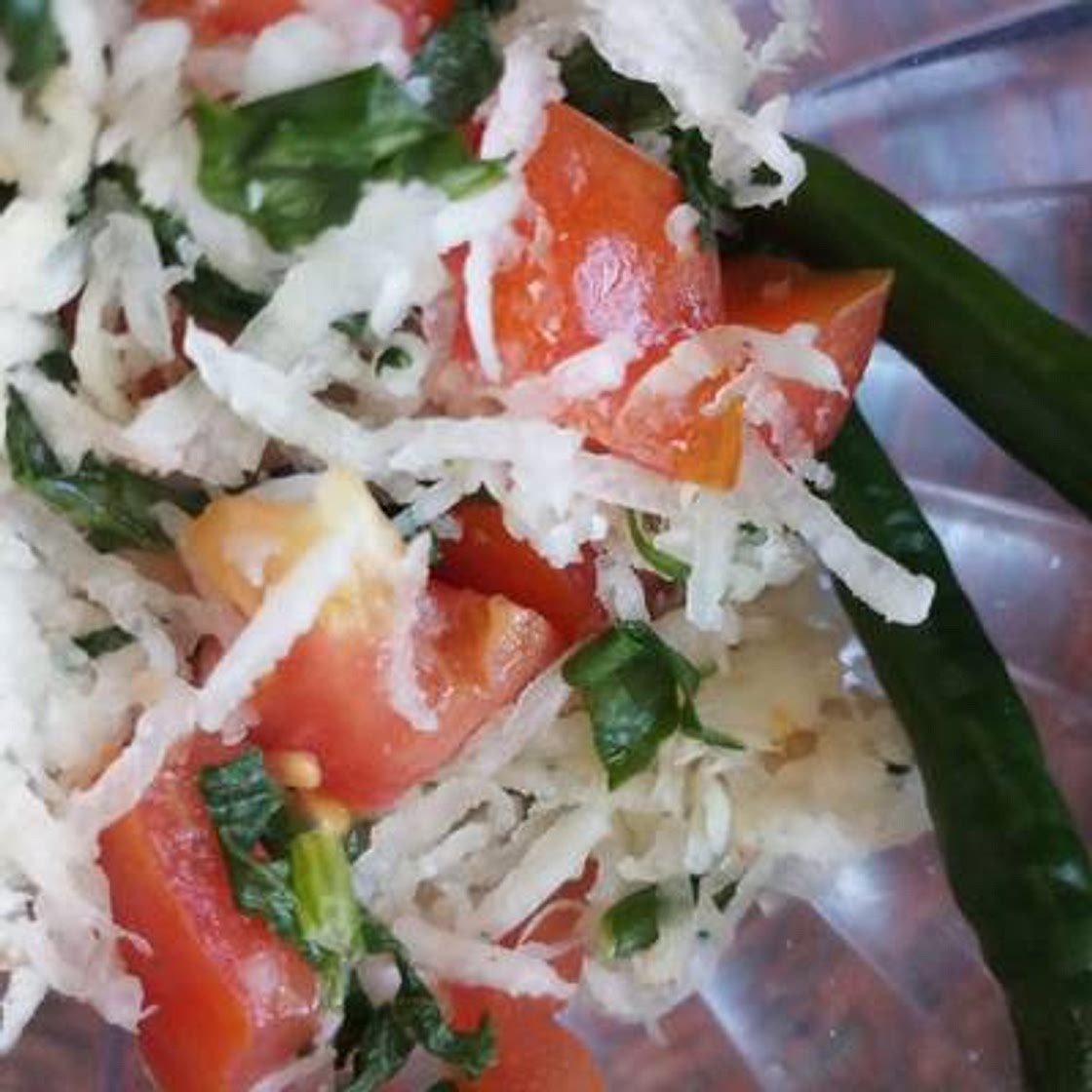 मूली लच्छा सलाद (muli lachha salad recipe in hindi)