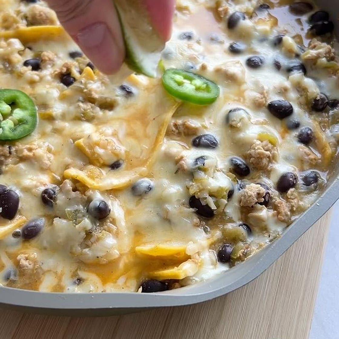 SALSA VERDE CHICKEN ENCHILADA SKILLET 