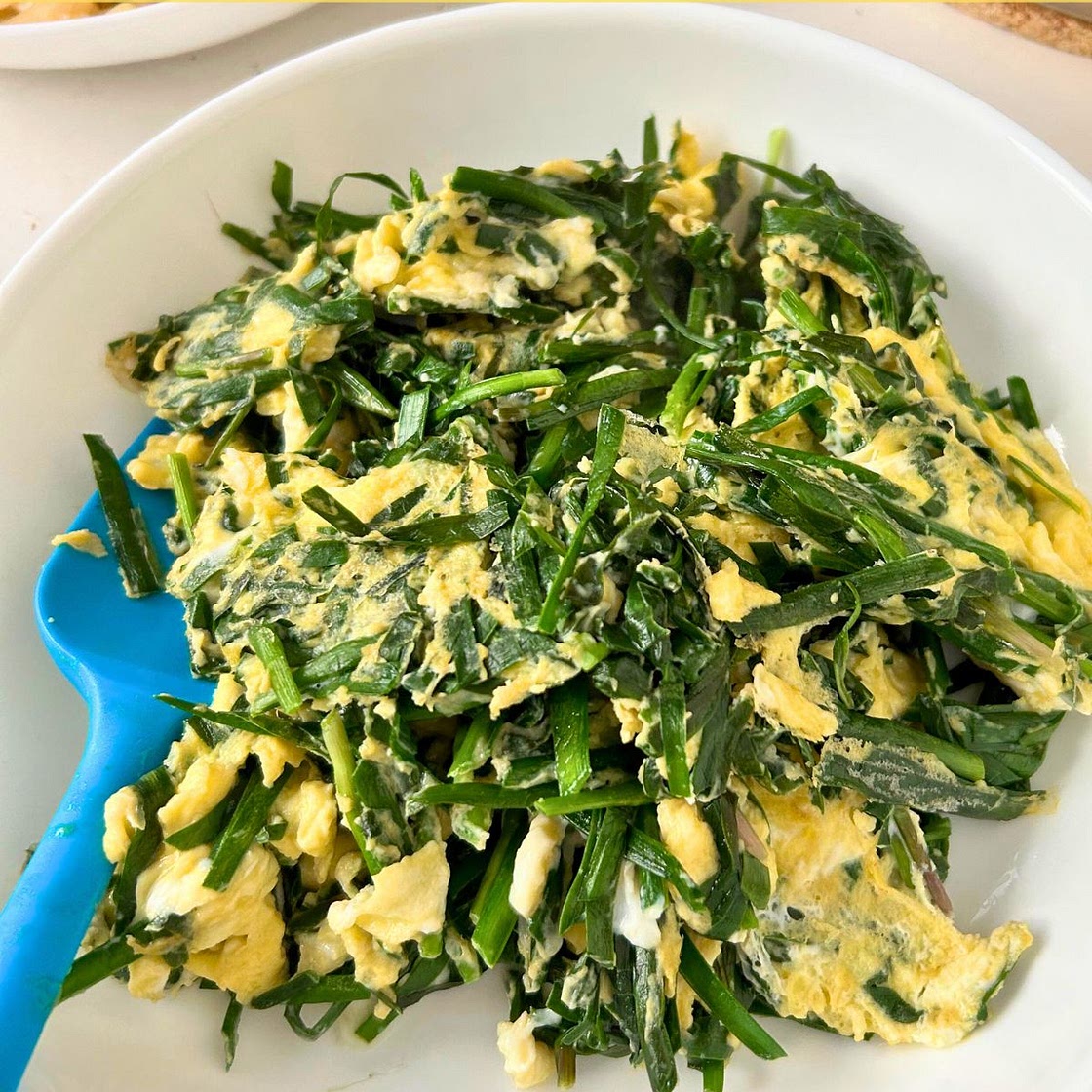 Chinese Garlic Chives Stir Fry with Eggs Recipe