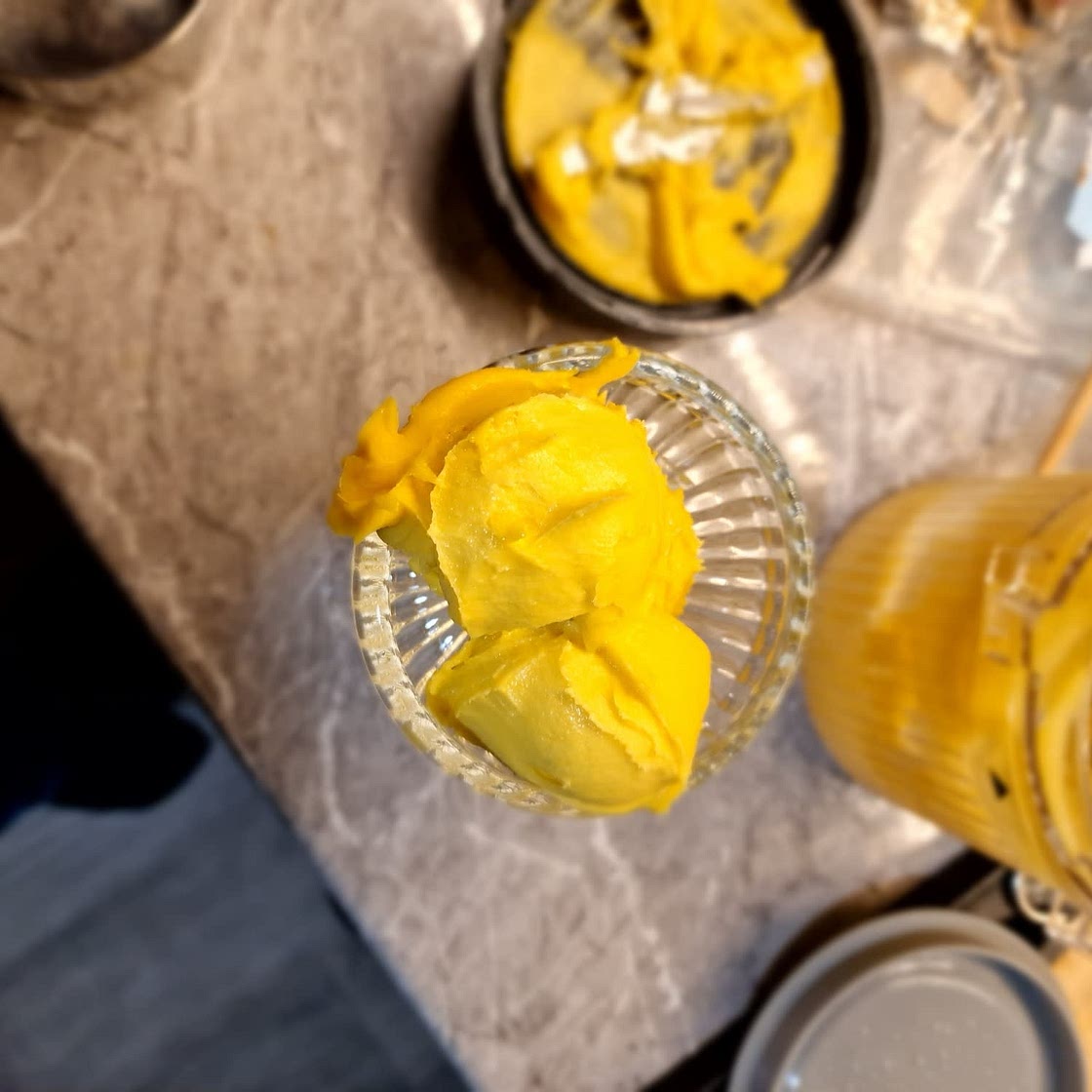 Mango sorbet