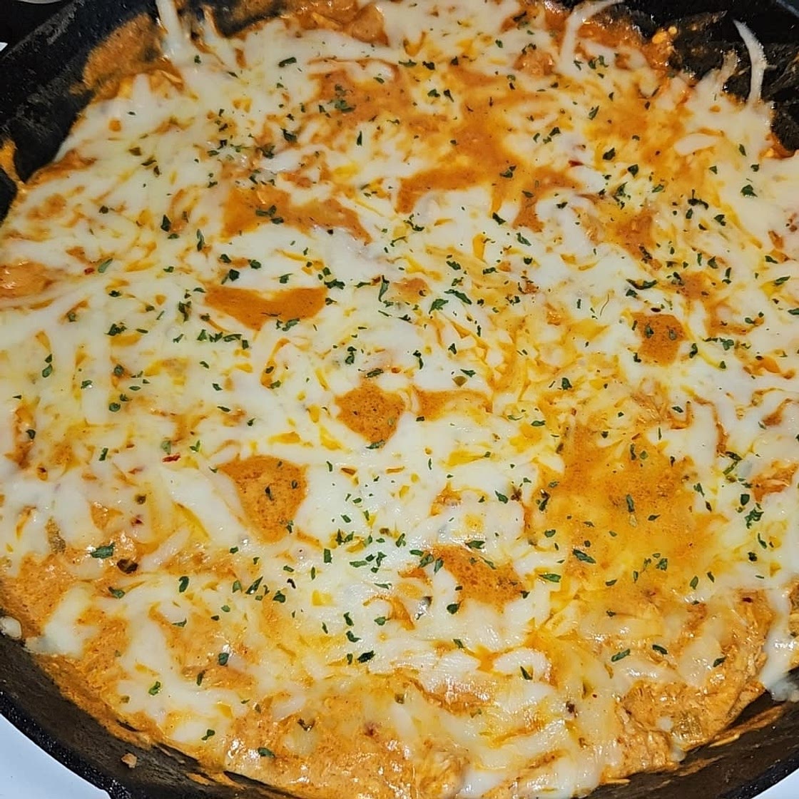 Sour Cream Chicken Enchilada Casserole (Keto, GF)