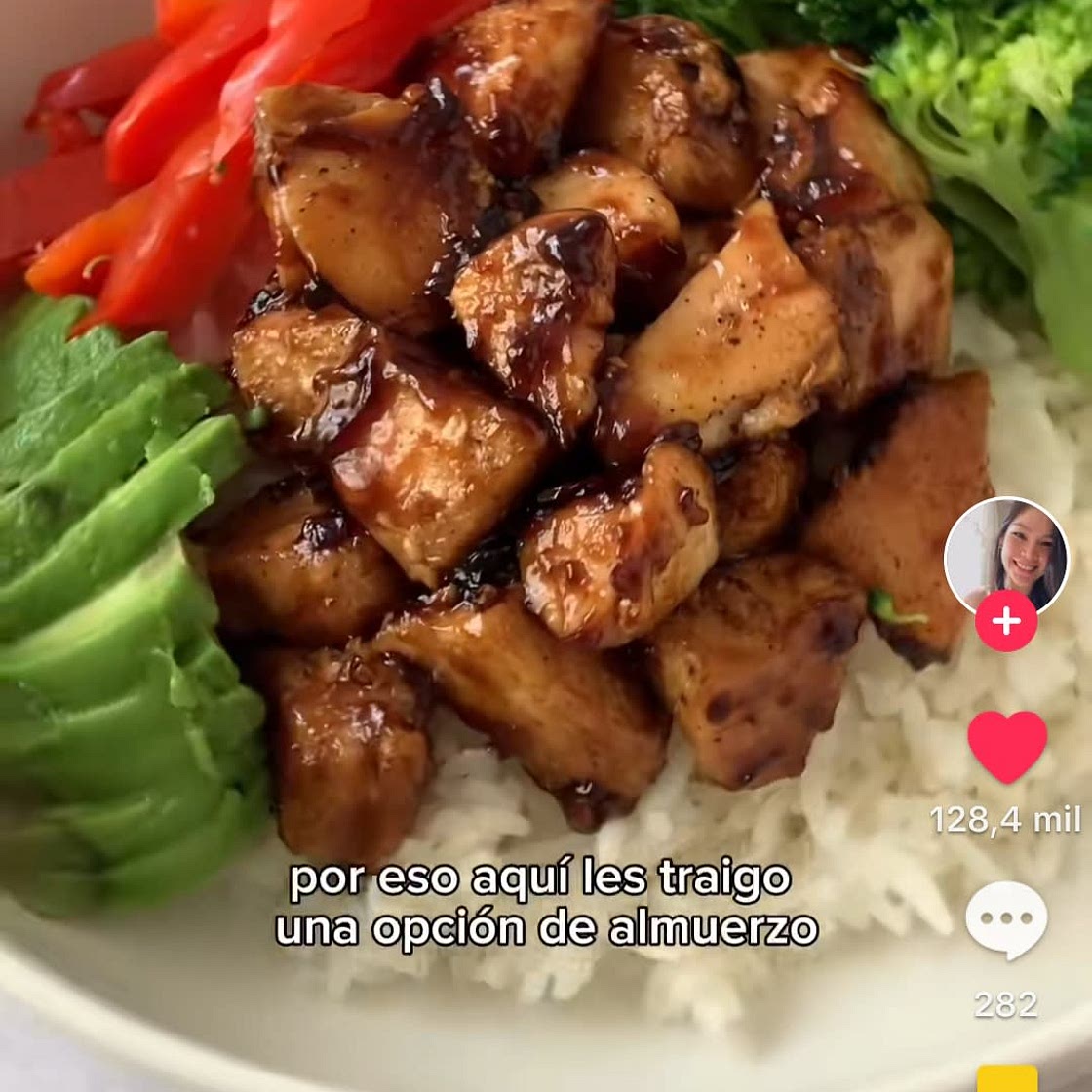 Bowl de pollo con sillao