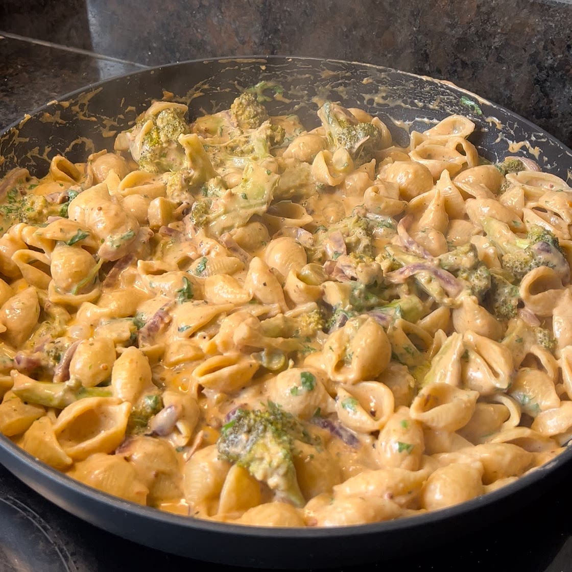Cheesy Broccoli Pasta