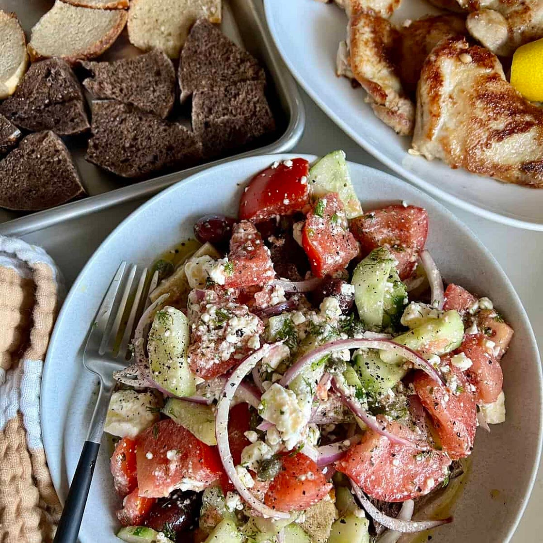 Dakos Salata