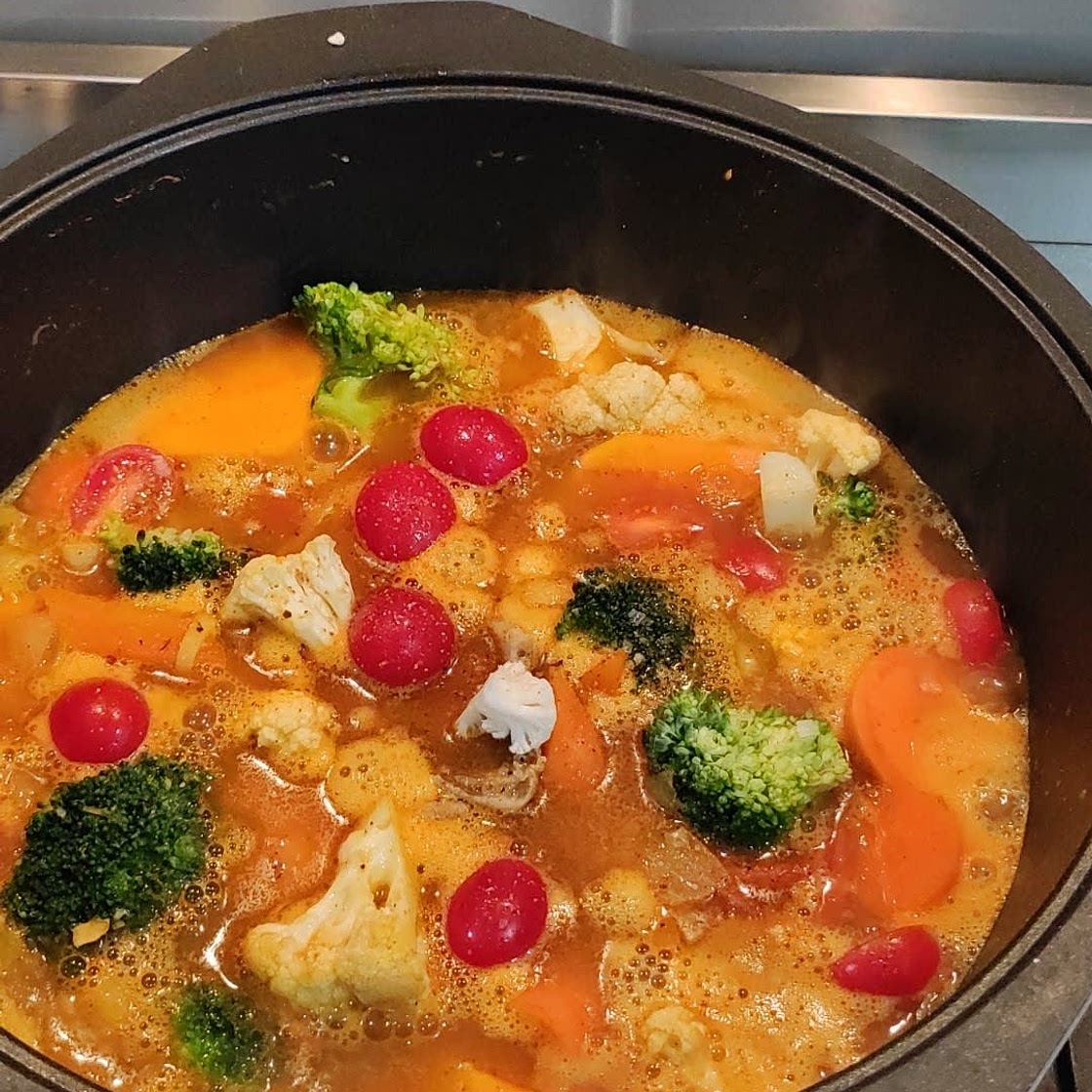 Vegetable gut biome soup
