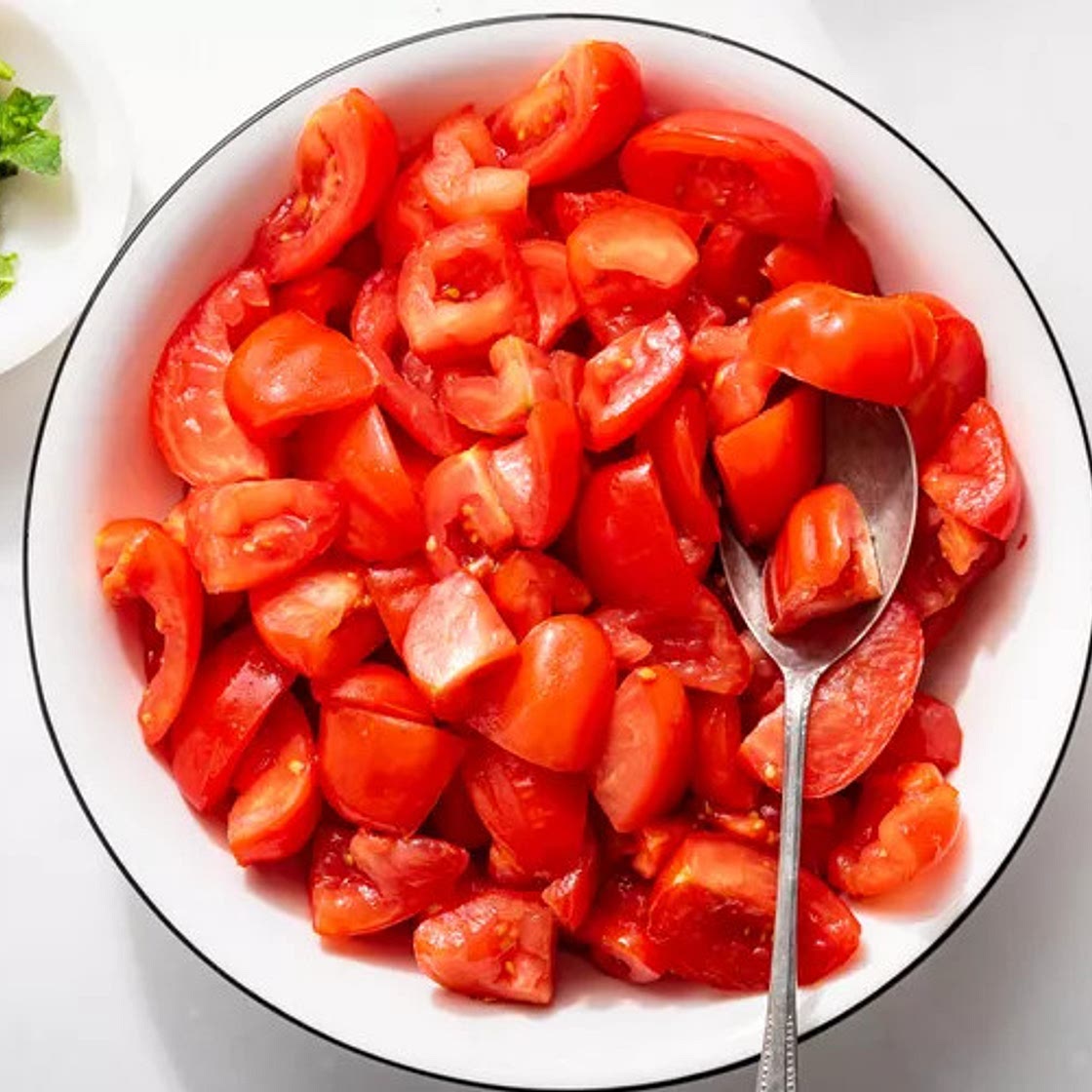5-Ingredient Tomato Salad