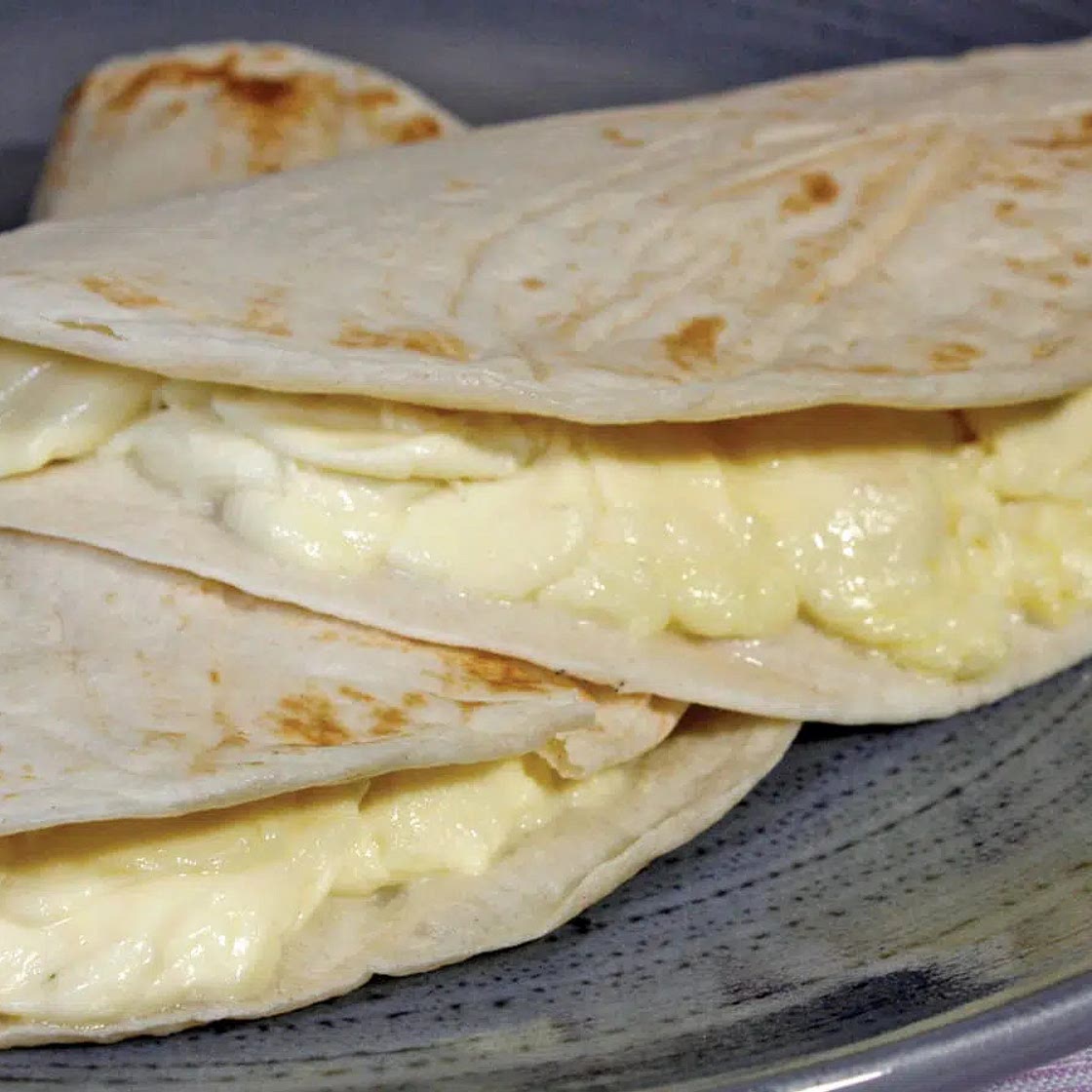 Quesadillas de maiz con puro queso