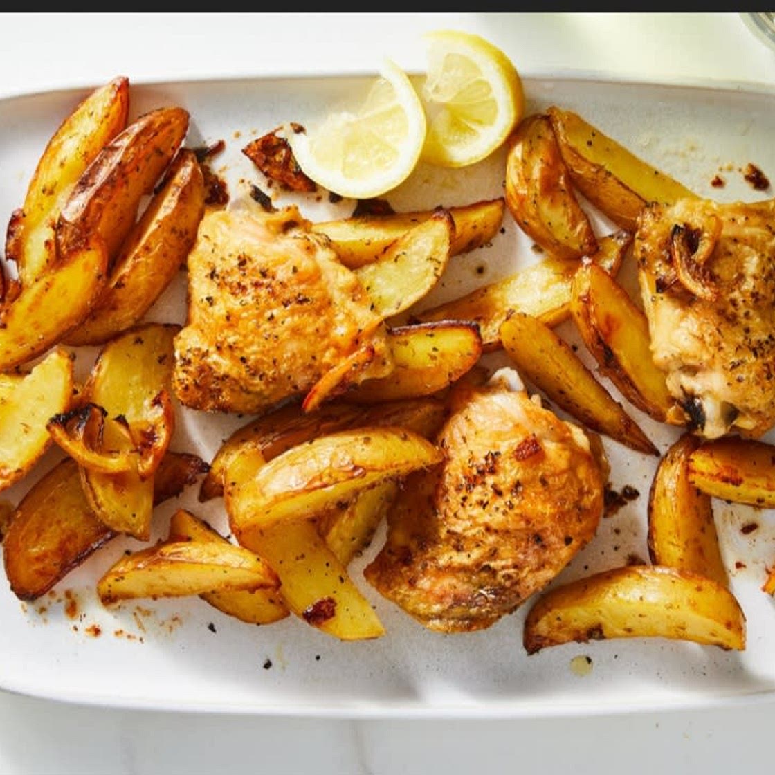 Lemony Chicken With Potatoes and Oregano